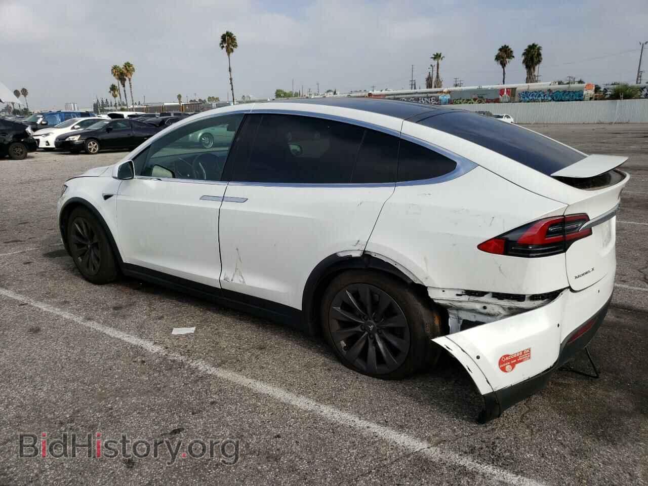 2017 TESLA MODEL X - VIN: 5YJXCBE25HF077777 - Photo 2
