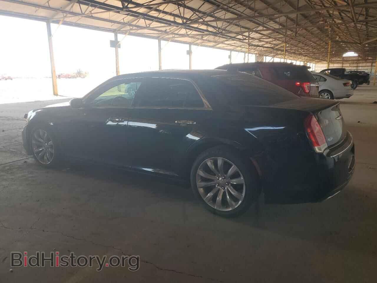 2018 CHRYSLER 300 - VIN: 2C3CCAEG5JH227573 - Фото 2