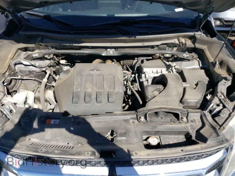 2018 Mitsubishi ECLIPSE (VIN JA4AT5AA1JZ048274) — photo 12 of 13