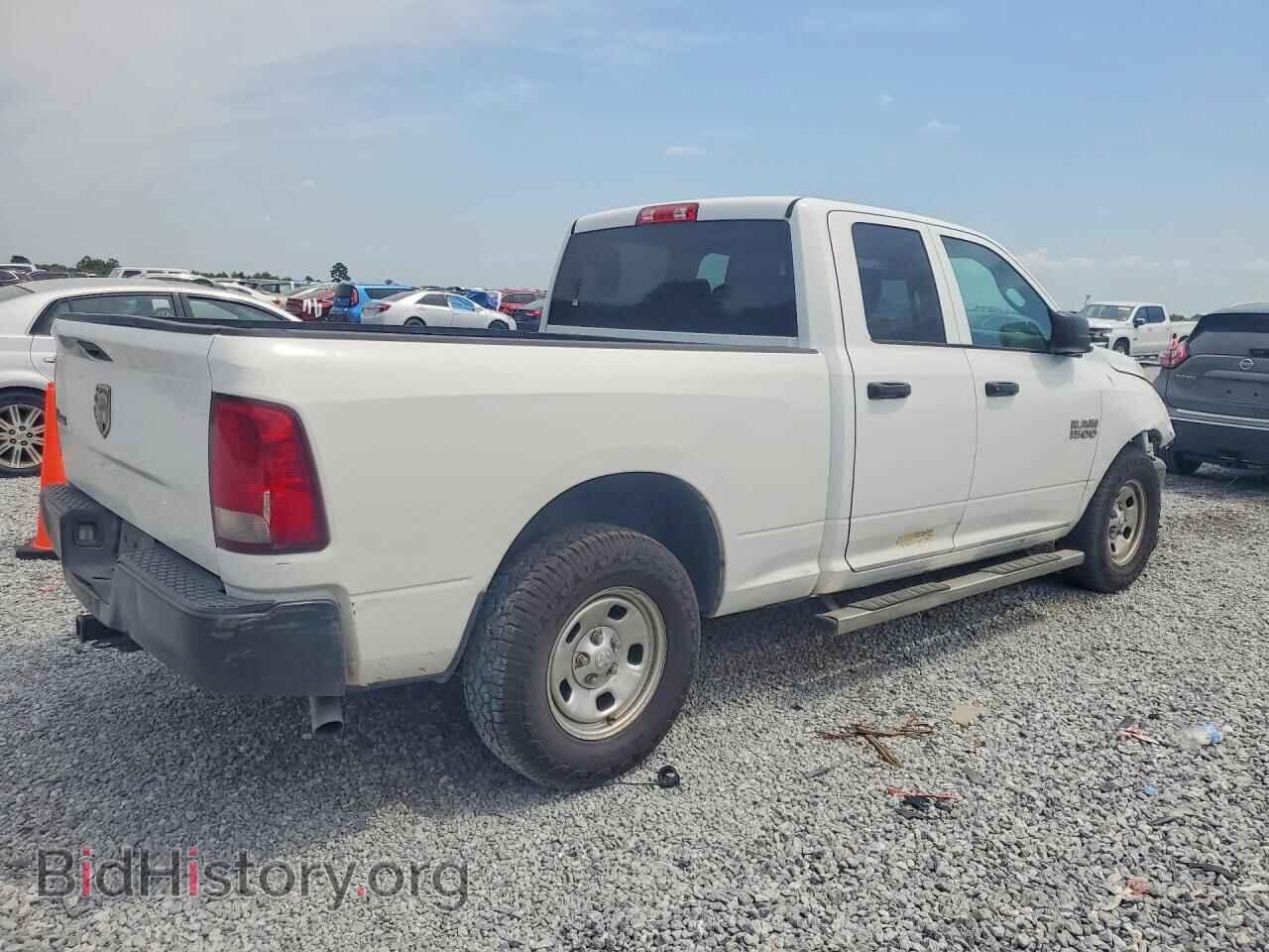 2018 RAM 1500 - VIN: 1C6RR6FG5JS330413 - Фото 3