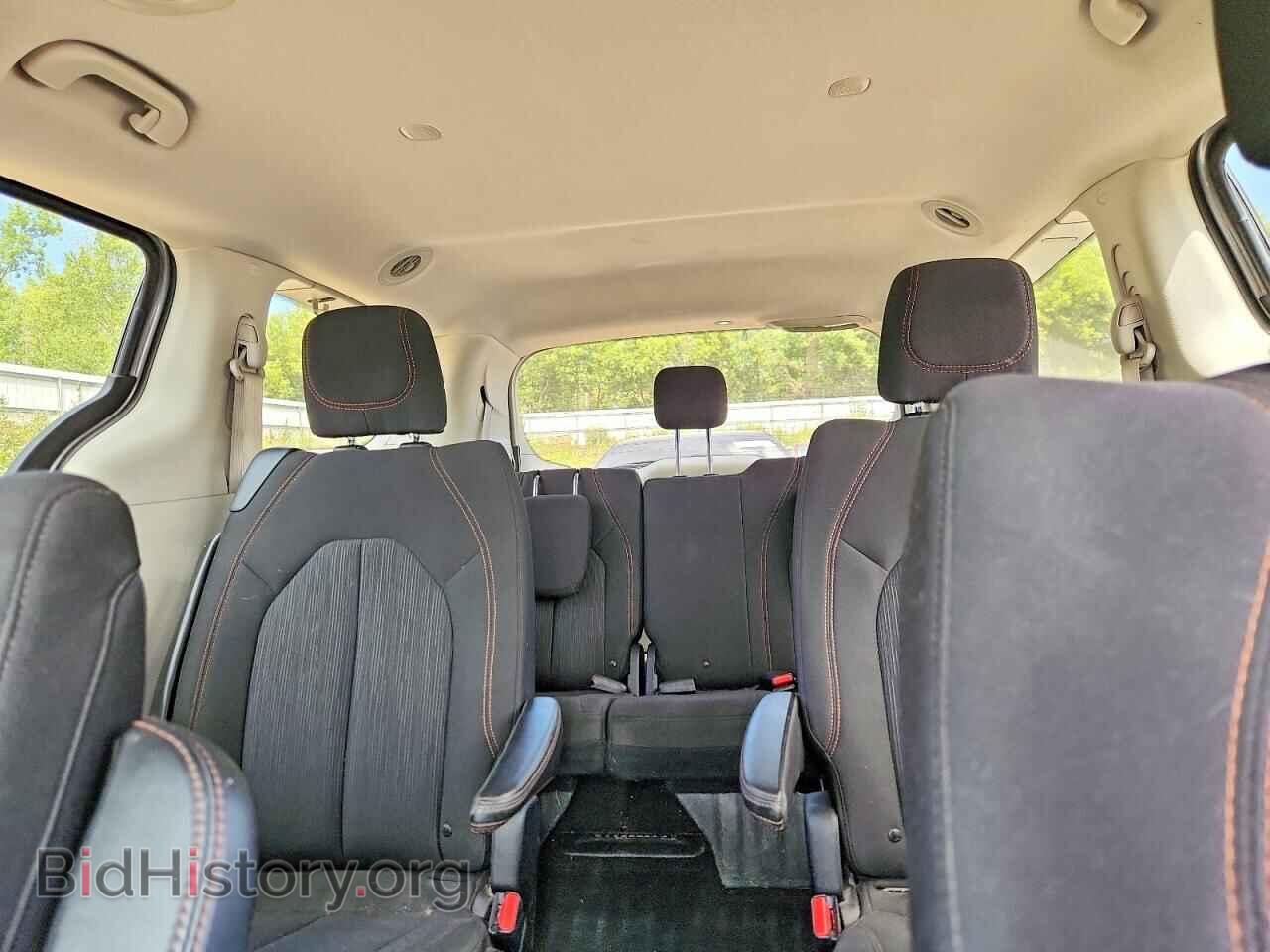 2017 CHRYSLER PACIFICA - VIN: 2C4RC1CG4HR503044 - Photo 10