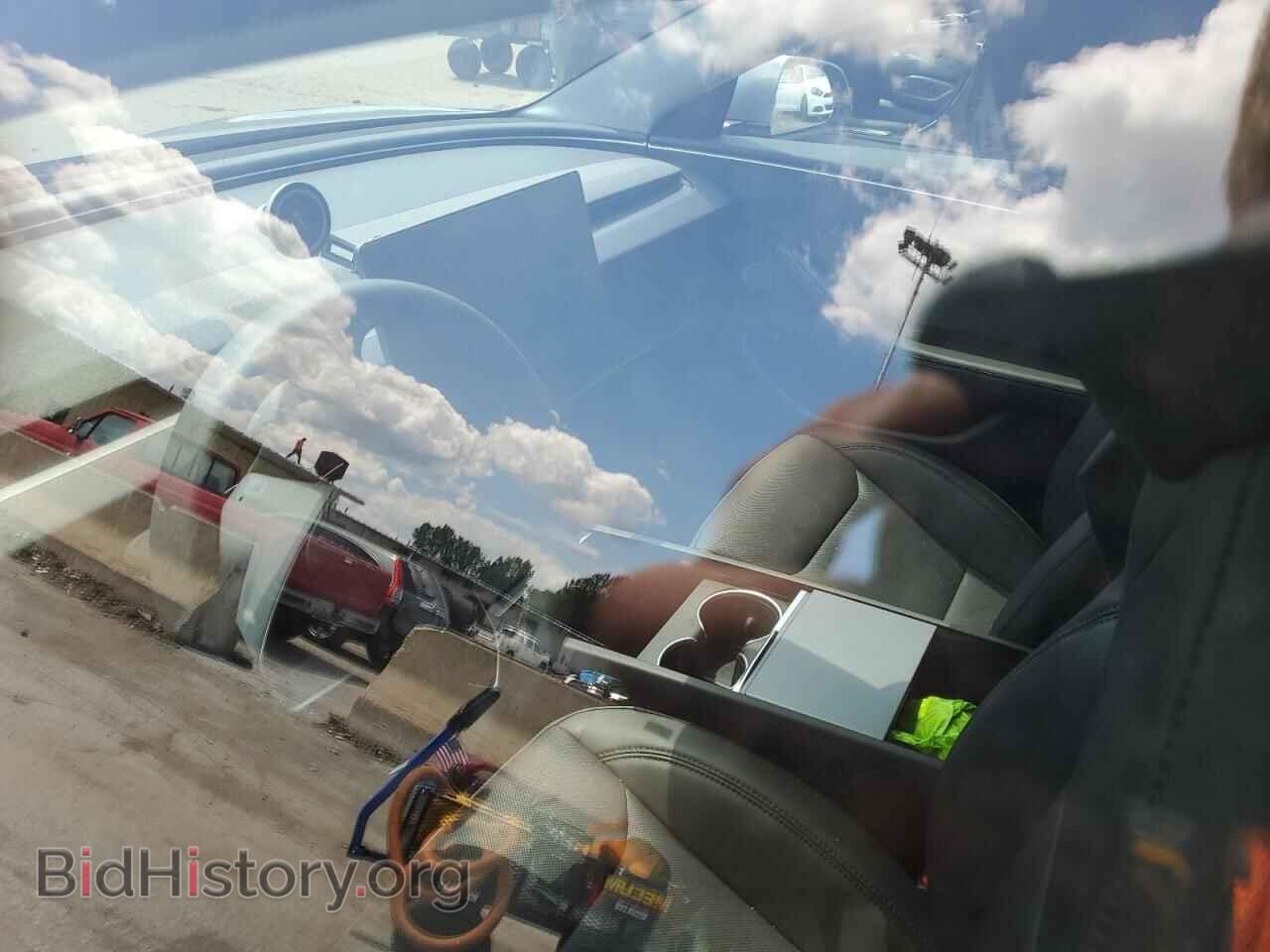 2025 TESLA MODEL 3 - VIN: 5YJ3E1EBXSF940907 - Photo 9