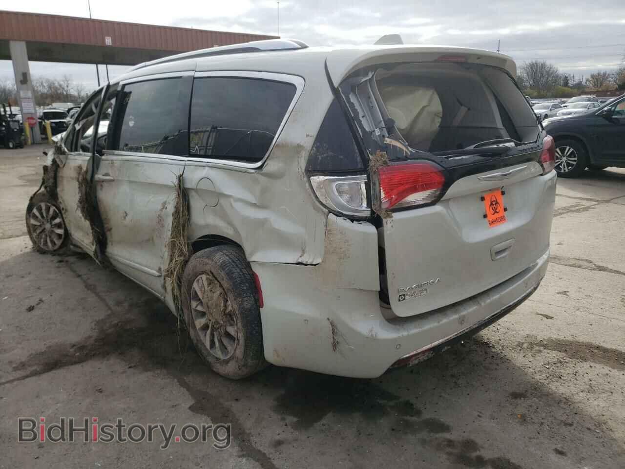 2020 CHRYSLER PACIFICA - VIN: 2C4RC1EG7LR123038 - Photo 3