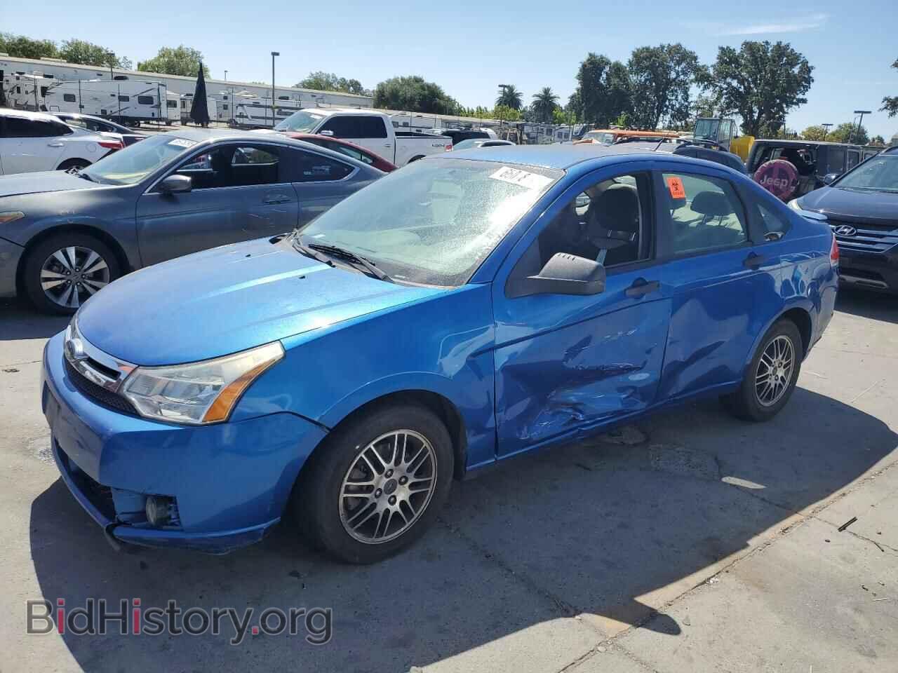 Photo 1FAHP3FN0AW193757 - FORD FOCUS 2010