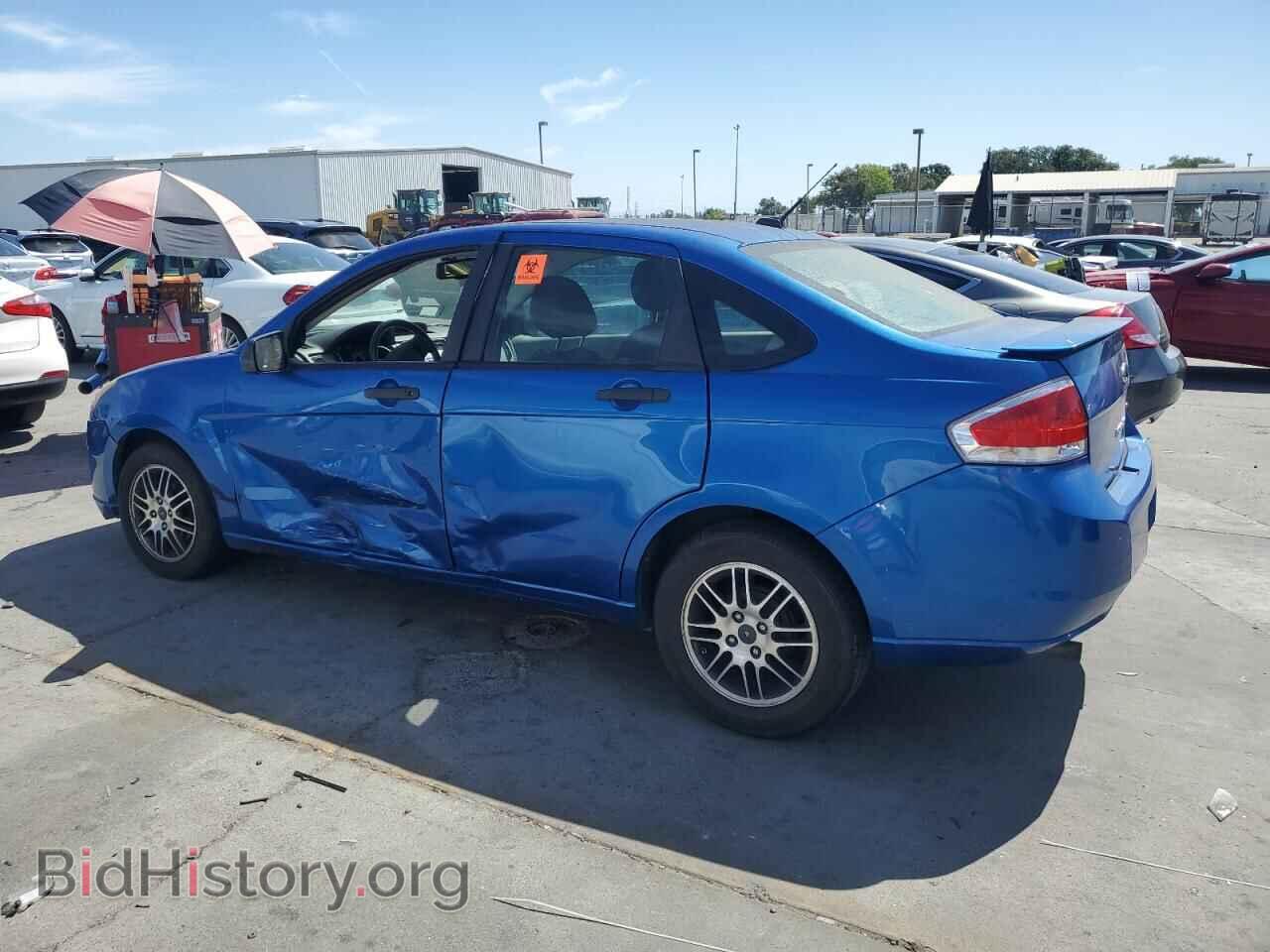2010 FORD FOCUS - VIN: 1FAHP3FN0AW193757 - Фото 2