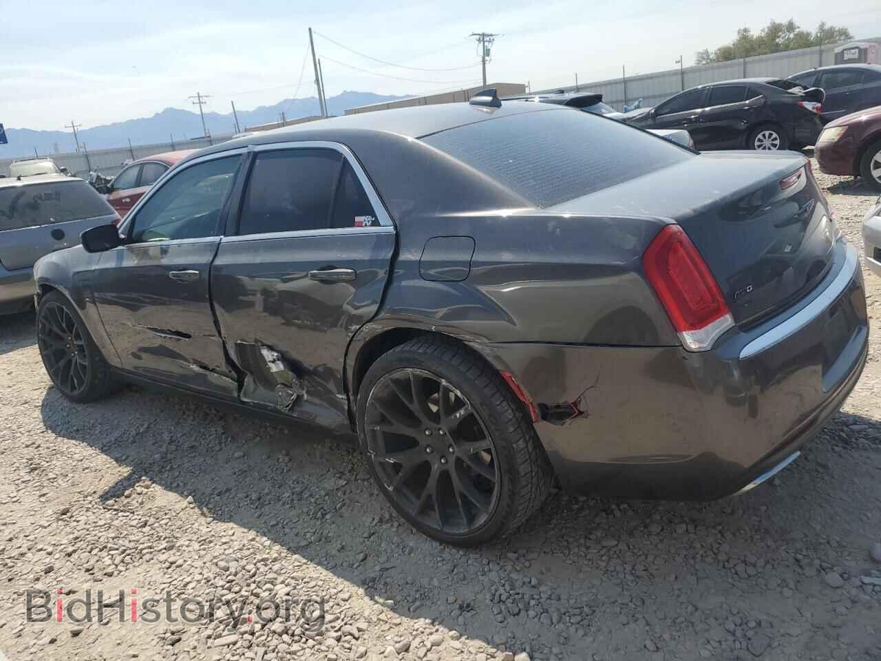 2015 CHRYSLER 300 - VIN: 2C3CCARG1FH892150 - Фото 2