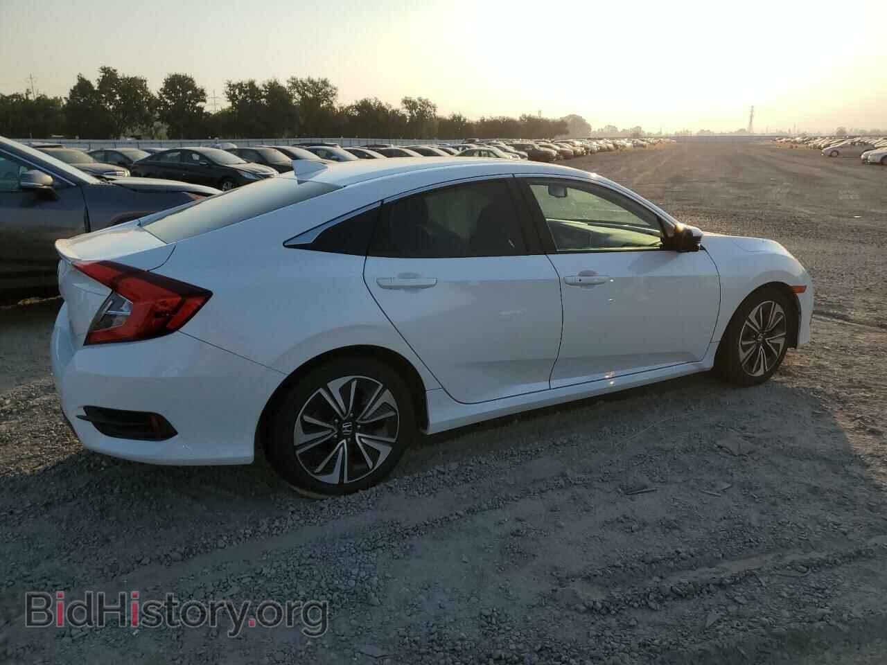 2017 HONDA CIVIC - VIN: 19XFC1F75HE208762 - Фото 3