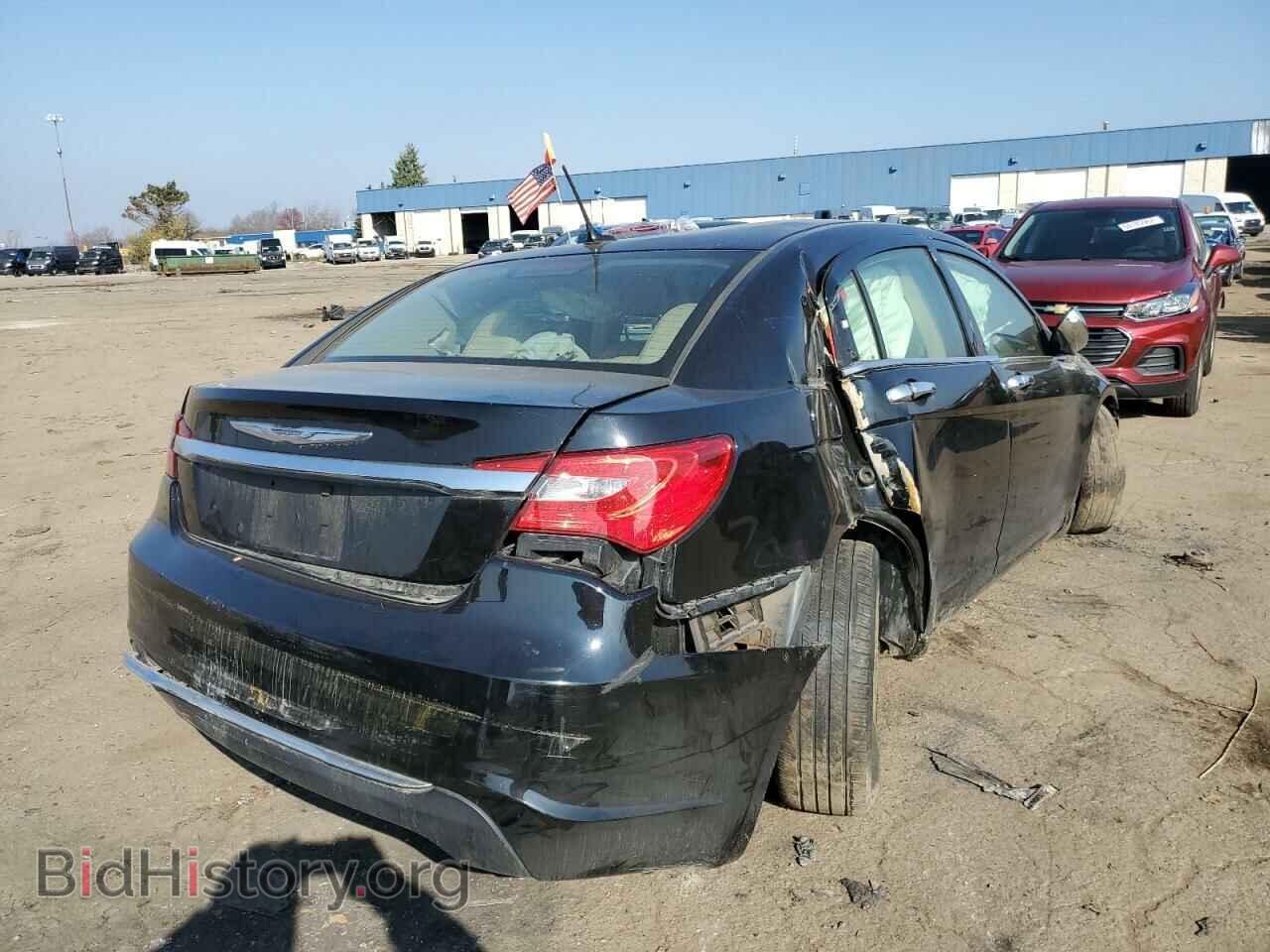 2011 CHRYSLER 200 - VIN: 1C3BC1FB2BN603301 - Фото 4