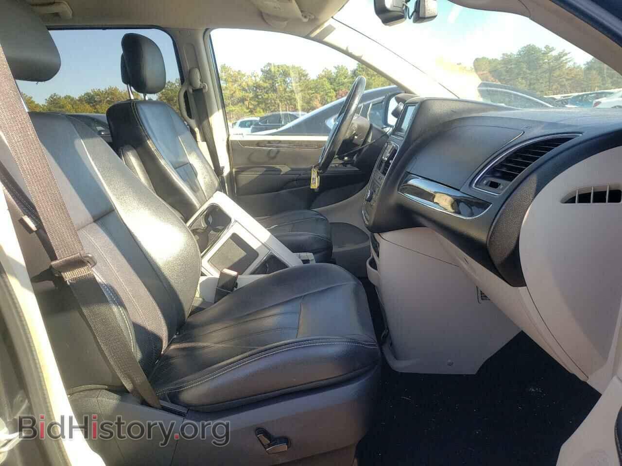 2011 CHRYSLER MINIVAN - VIN: 2A4RR8DG4BR614071 - Photo 6
