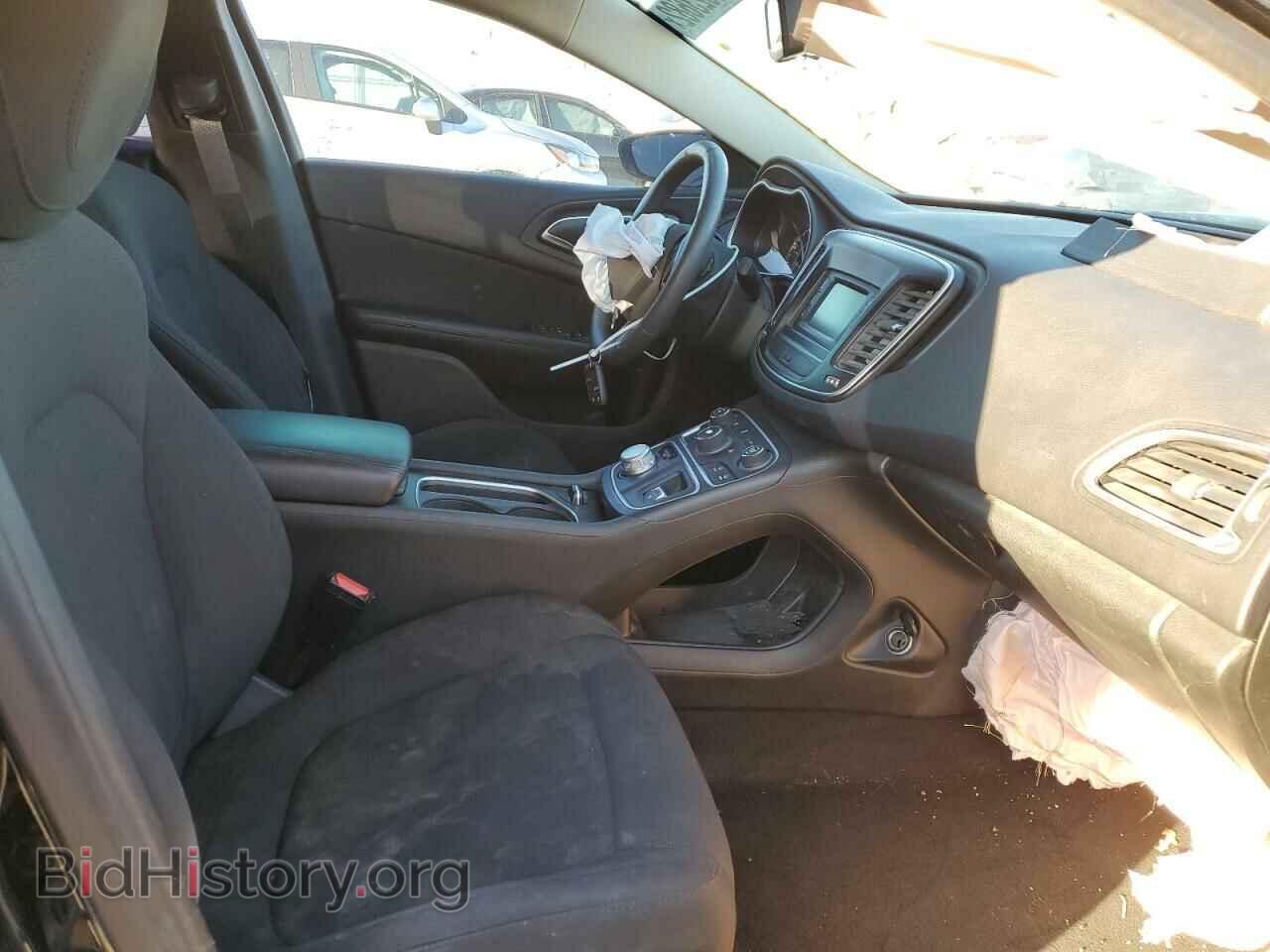 2016 CHRYSLER 200 - VIN: 1C3CCCAB2GN109051 - Фото 5