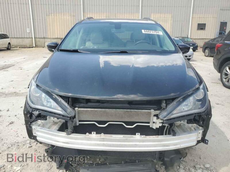 2020 Chrysler PACIFICA (VIN 2C4RC1EG6LR145855) — photo 5 of 14