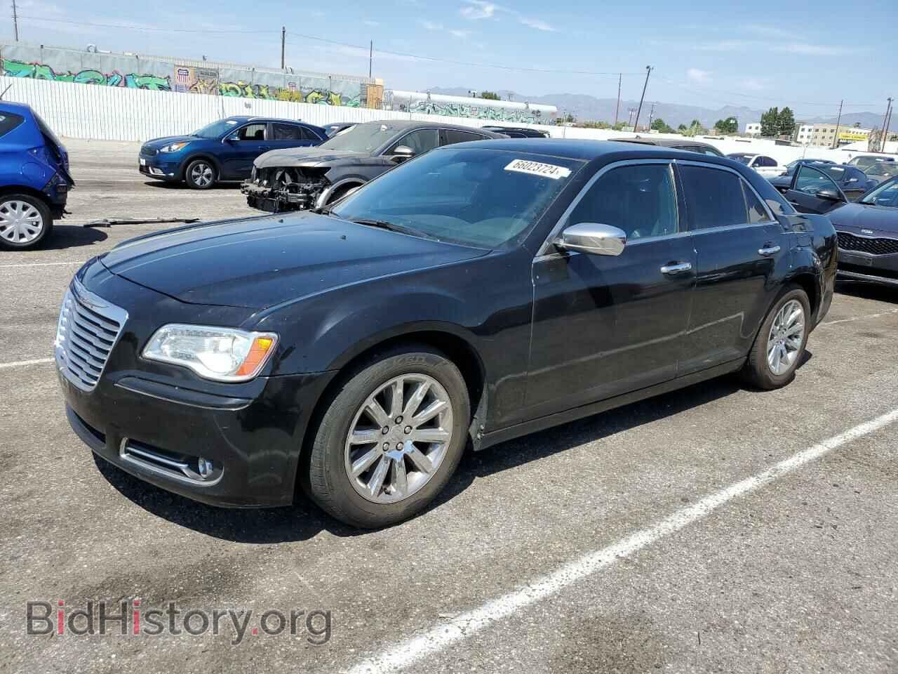 Фотография 2C3CCAET3DH523726 - CHRYSLER 300 2013