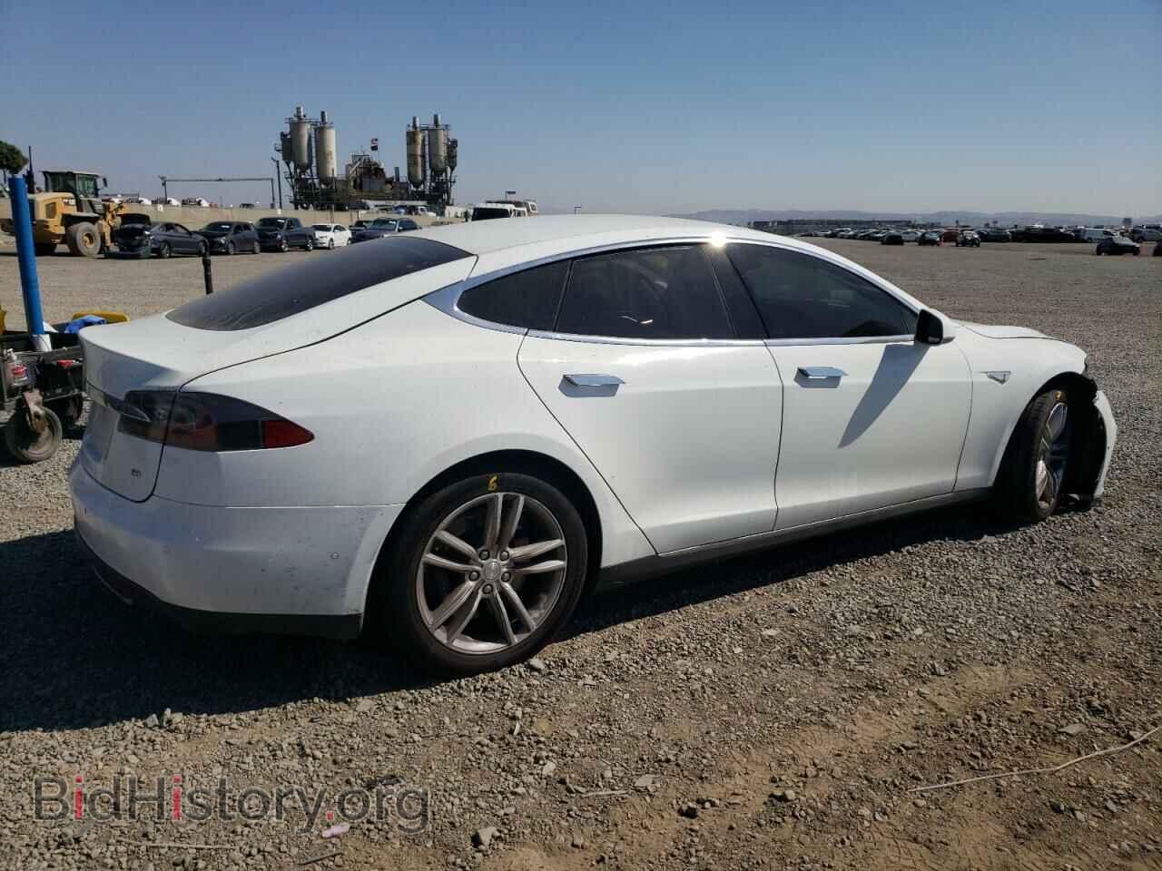 2014 TESLA MODEL S - VIN: 5YJSA1S1XEFP51276 - Фото 3