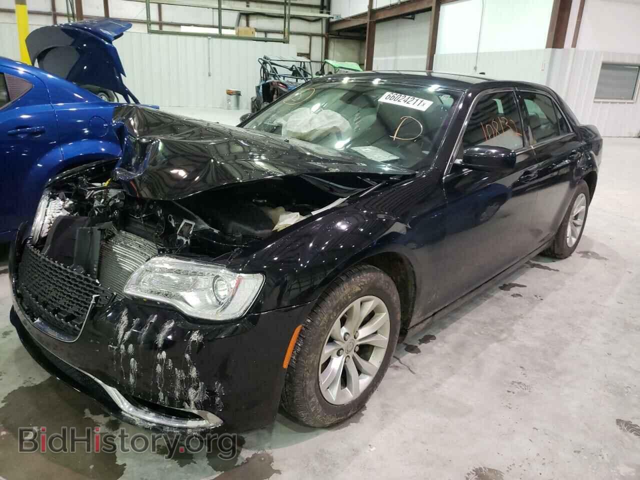 2015 CHRYSLER 300 - VIN: 2C3CCAAG8FH921929 - Фото 2