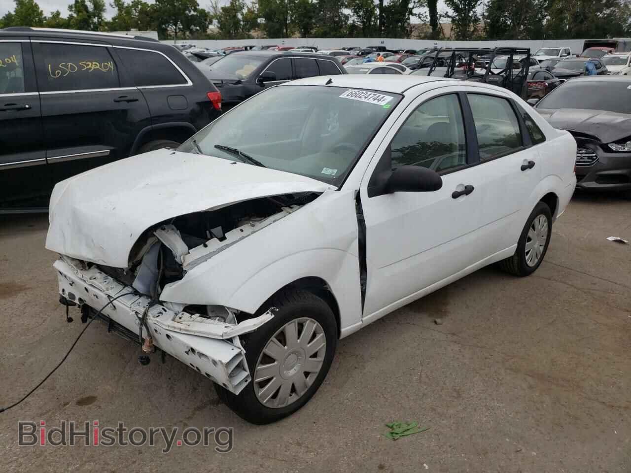 Фотография 1FAFP34N55W246128 - FORD FOCUS 2005