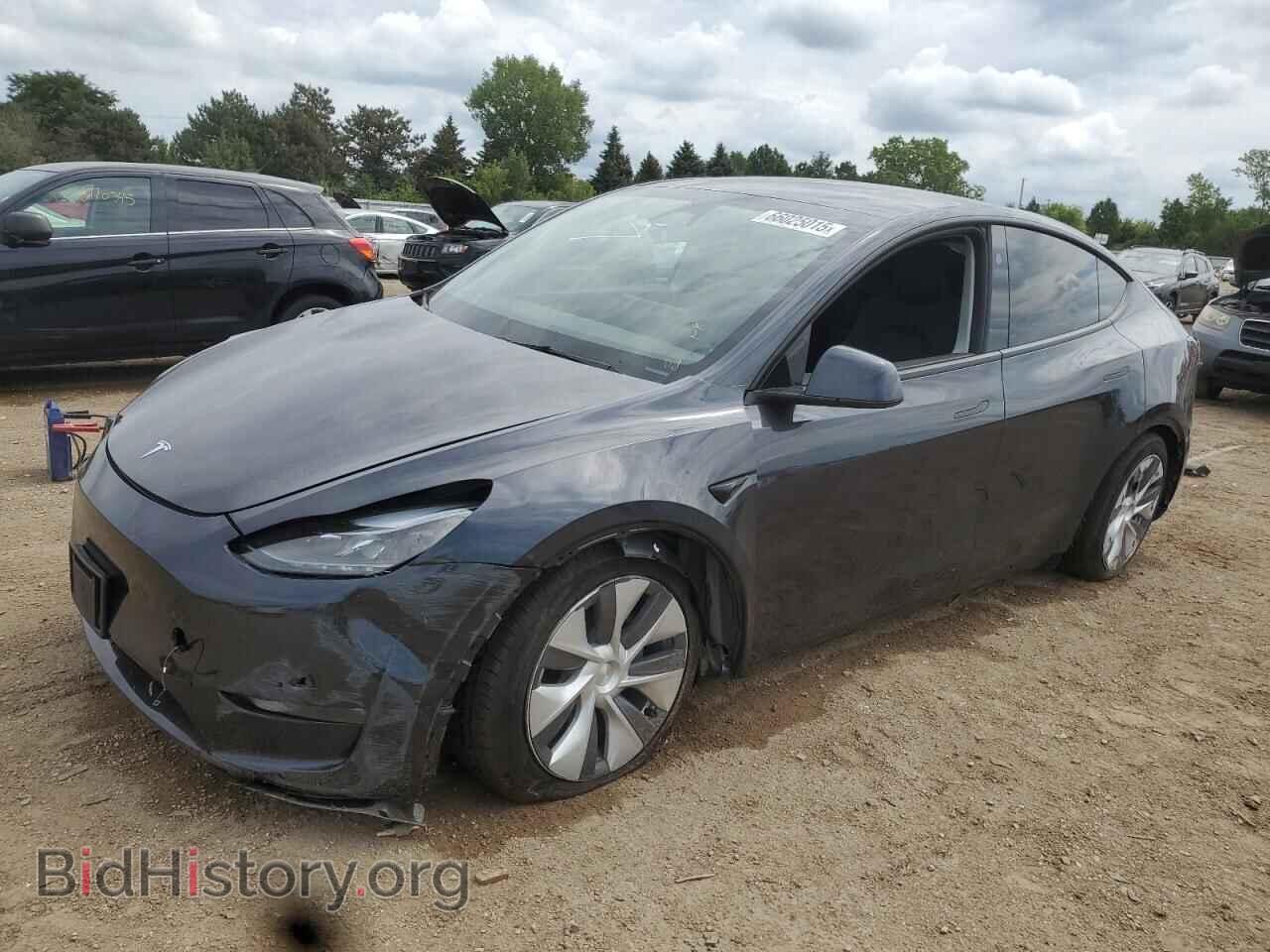 Фотография 7SAYGAEEXRF072902 - TESLA MODEL Y 2024