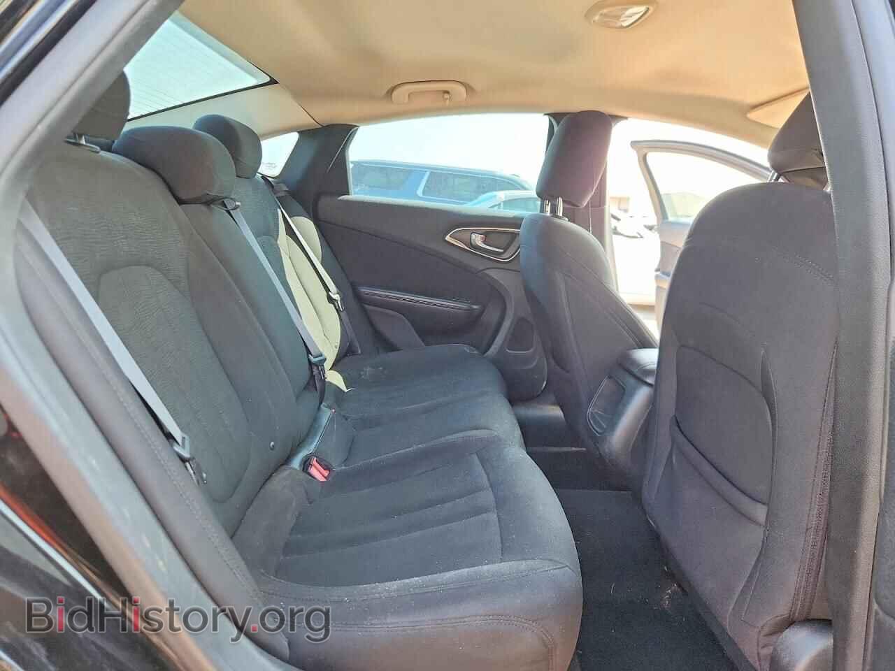 2015 CHRYSLER 200 - VIN: 1C3CCCAB3FN616393 - Photo 10
