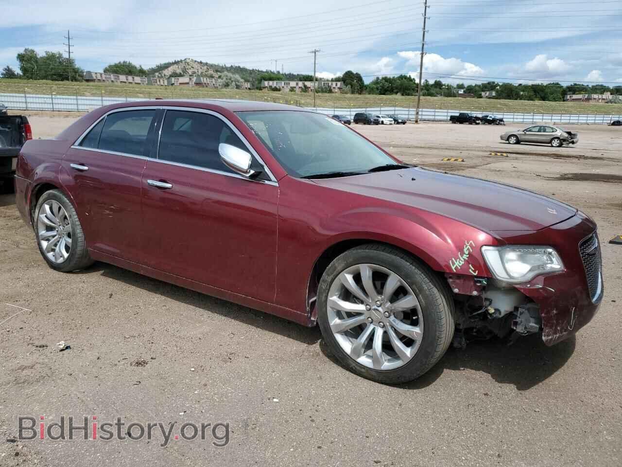 2019 CHRYSLER 300 - VIN: 2C3CCAEG6KH634187 - Фото 4