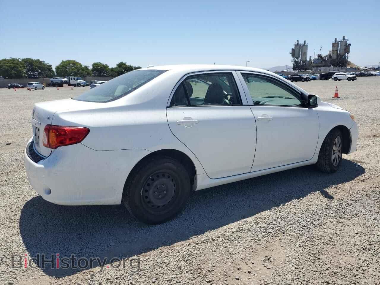 2009 TOYOTA COROLLA - VIN: JTDBL40E499032123 - Фото 3