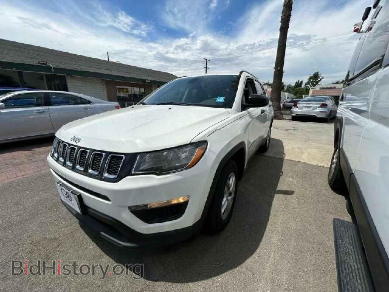 2018 JEEP COMPASS - VIN: 3C4NJCAB4JT204552 - Фото 2