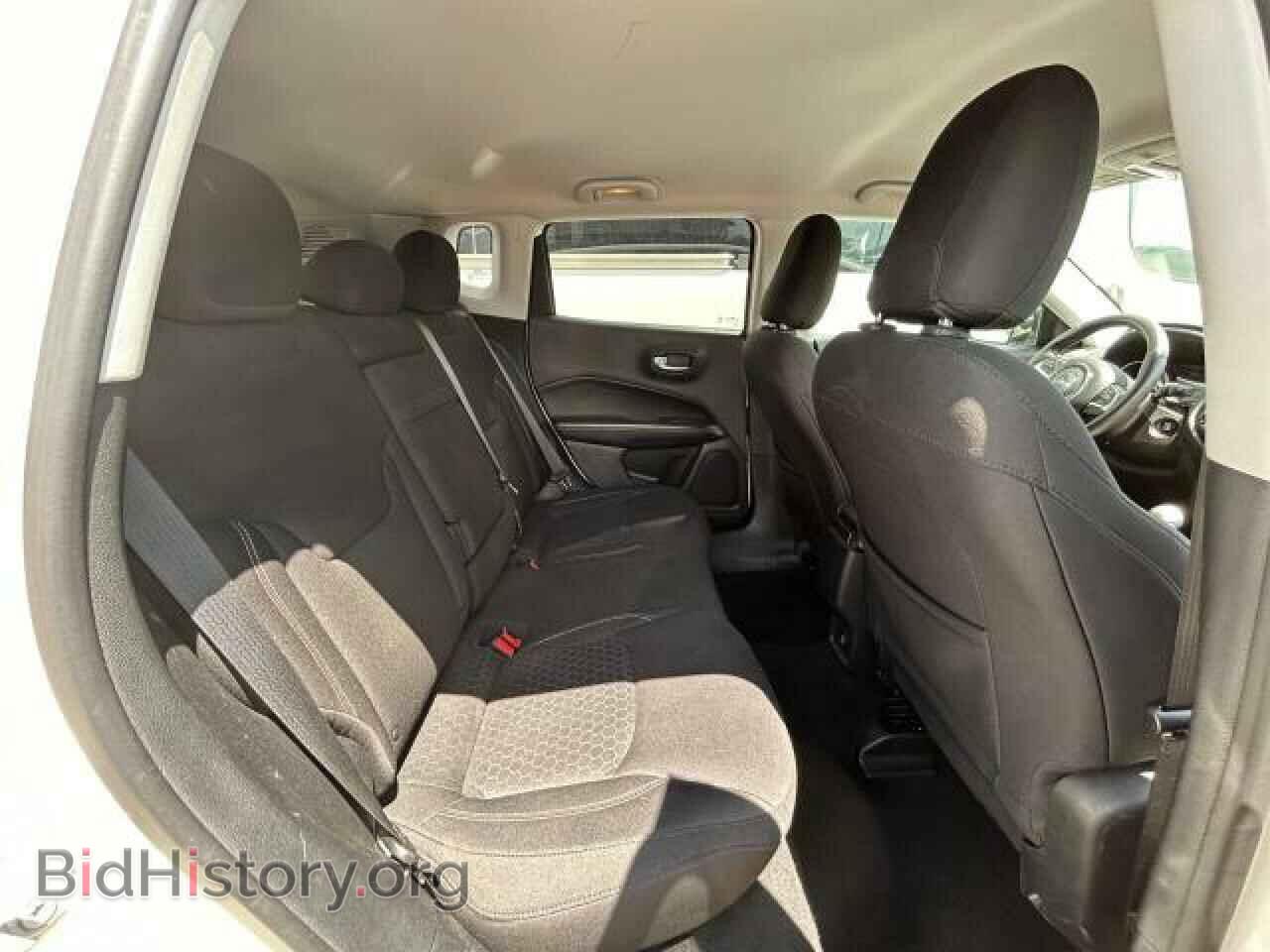 2018 JEEP COMPASS - VIN: 3C4NJCAB4JT204552 - Фото 6