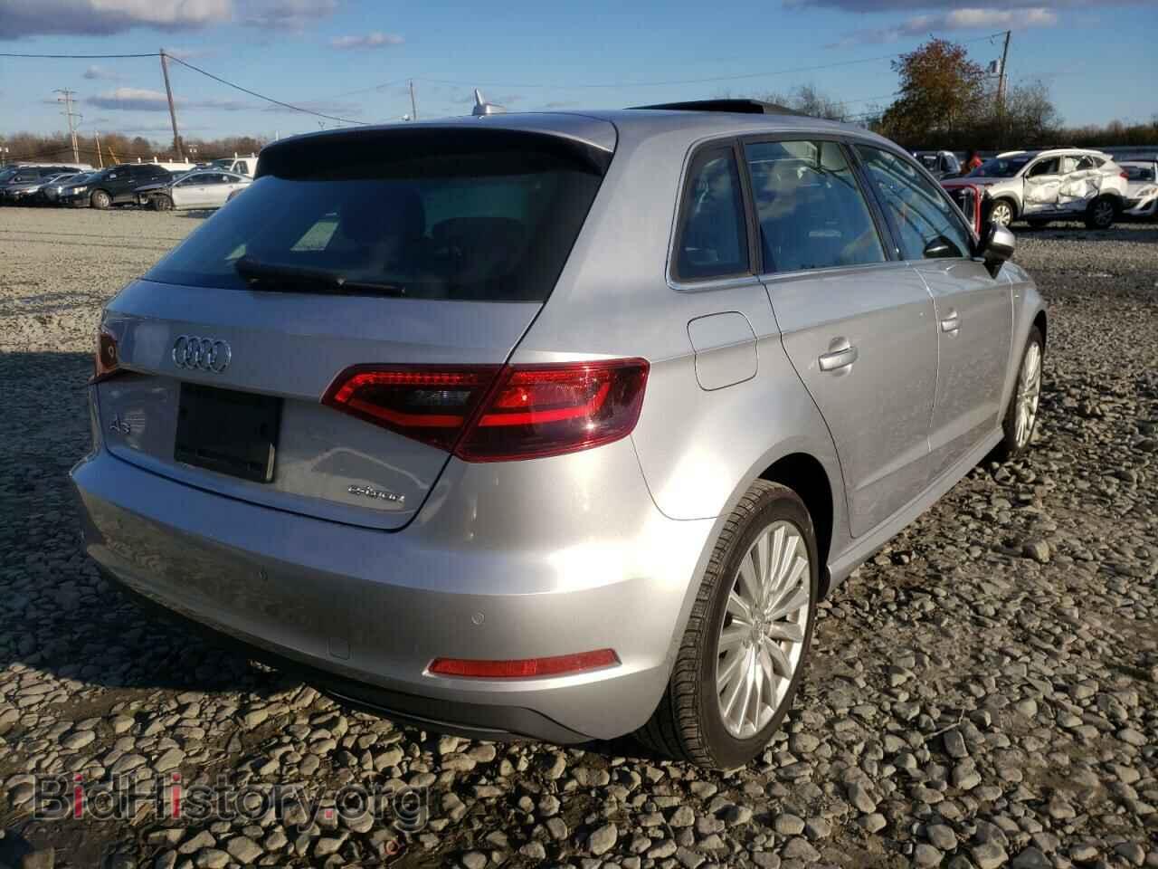 2016 AUDI A3 - VIN: WAUTPBFFXGA057887 - Фото 4