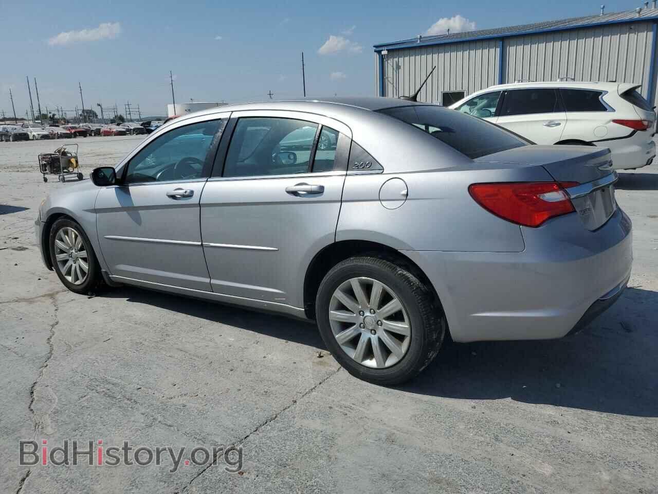 2014 CHRYSLER 200 - VIN: 1C3CCBBG9EN237109 - Фото 2