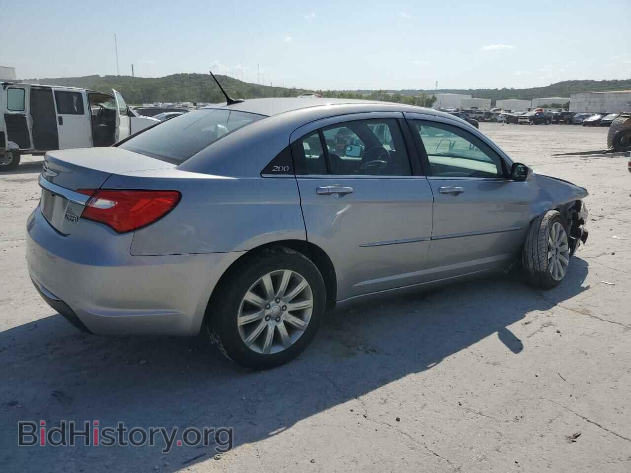 2014 CHRYSLER 200 - VIN: 1C3CCBBG9EN237109 - Фото 3