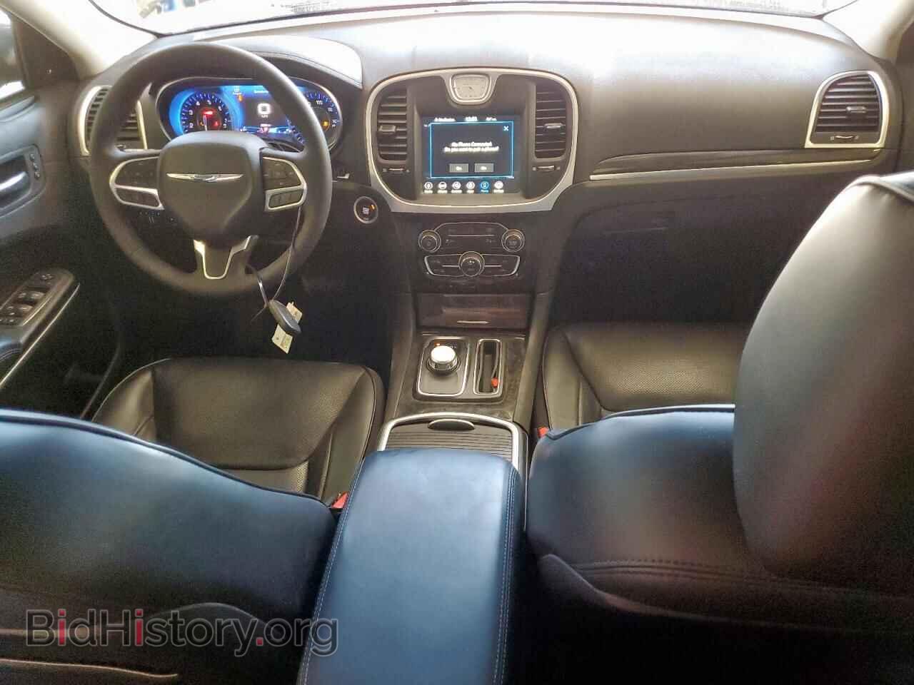 2023 CHRYSLER 300 - VIN: 2C3CCADG2PH577494 - Фото 8