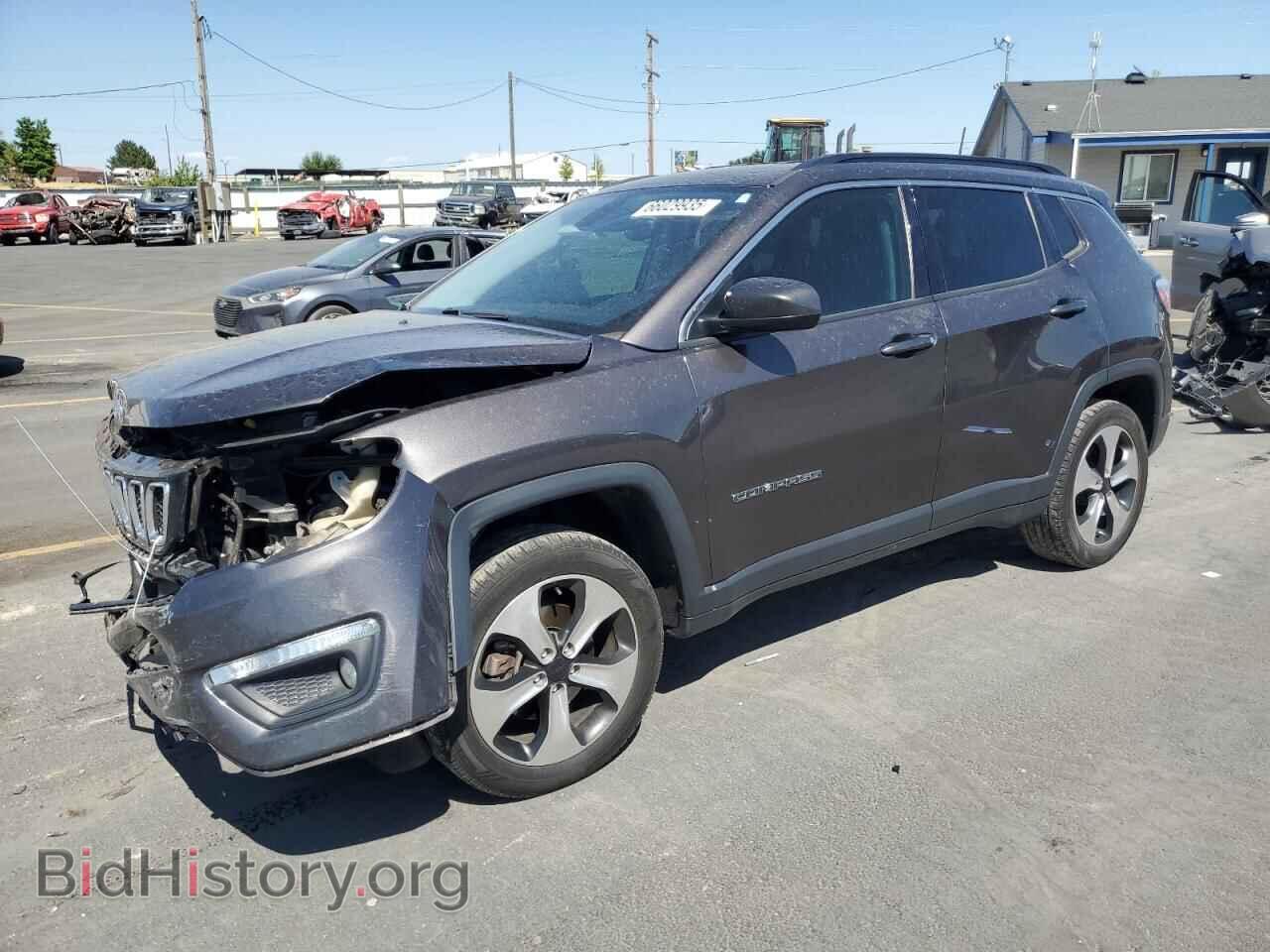 Photo 3C4NJDBB4HT667788 - JEEP COMPASS 2017