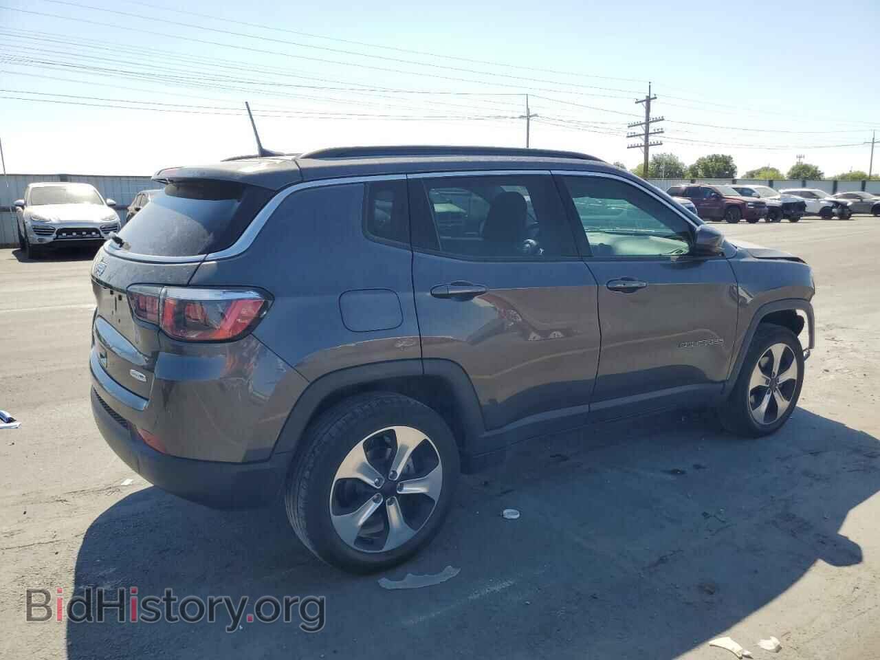 2017 JEEP COMPASS - VIN: 3C4NJDBB4HT667788 - Photo 3