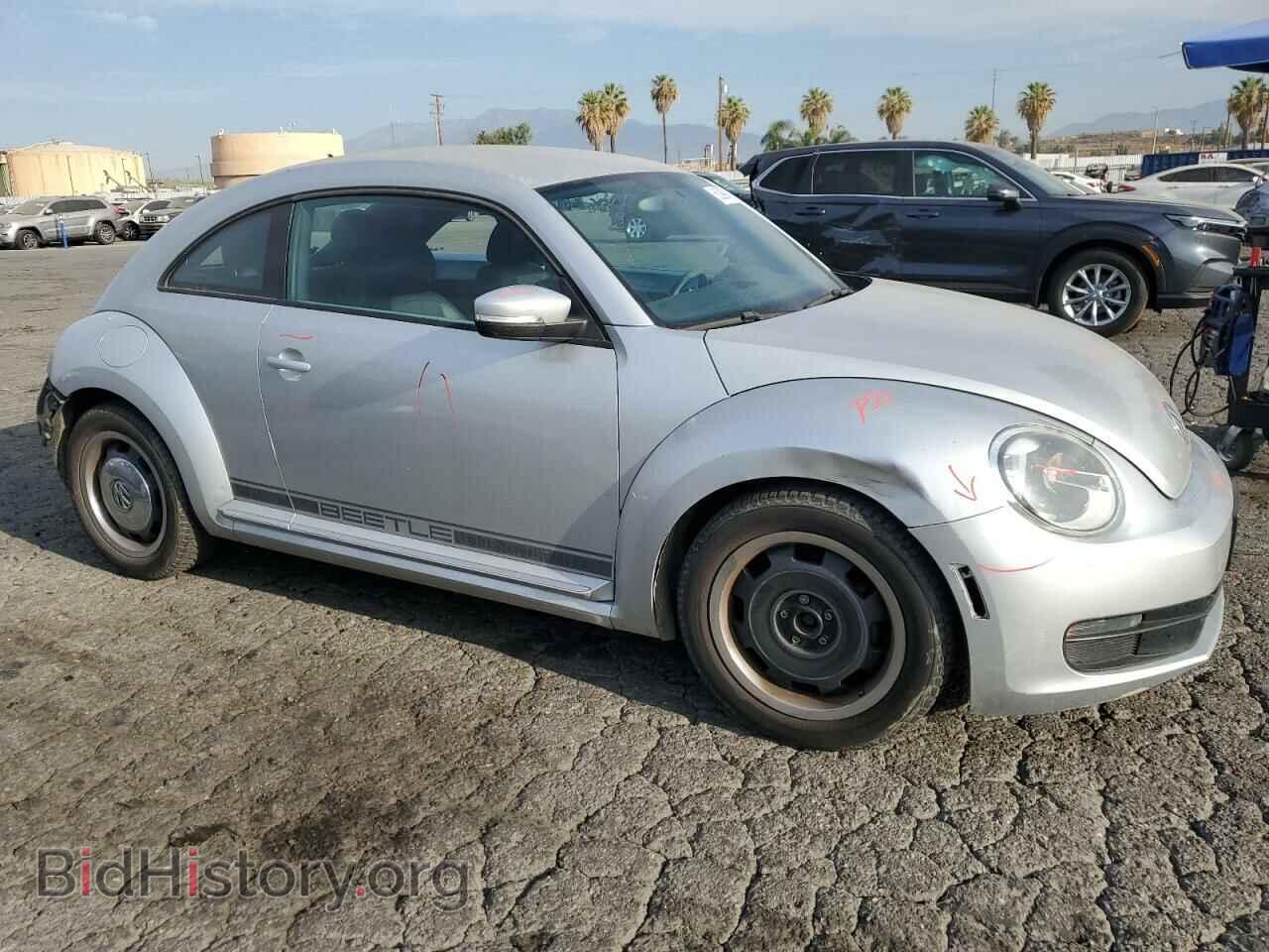 2012 VOLKSWAGEN BEETLE - VIN: 3VWJP7AT4CM601928 - Фото 4
