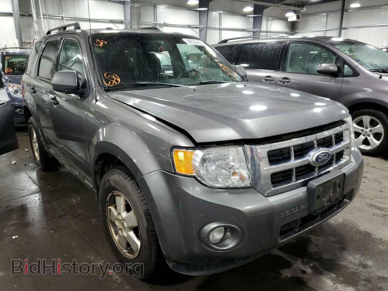 Фотография 1FMCU0DG0BKA08918 - FORD ESCAPE 2011