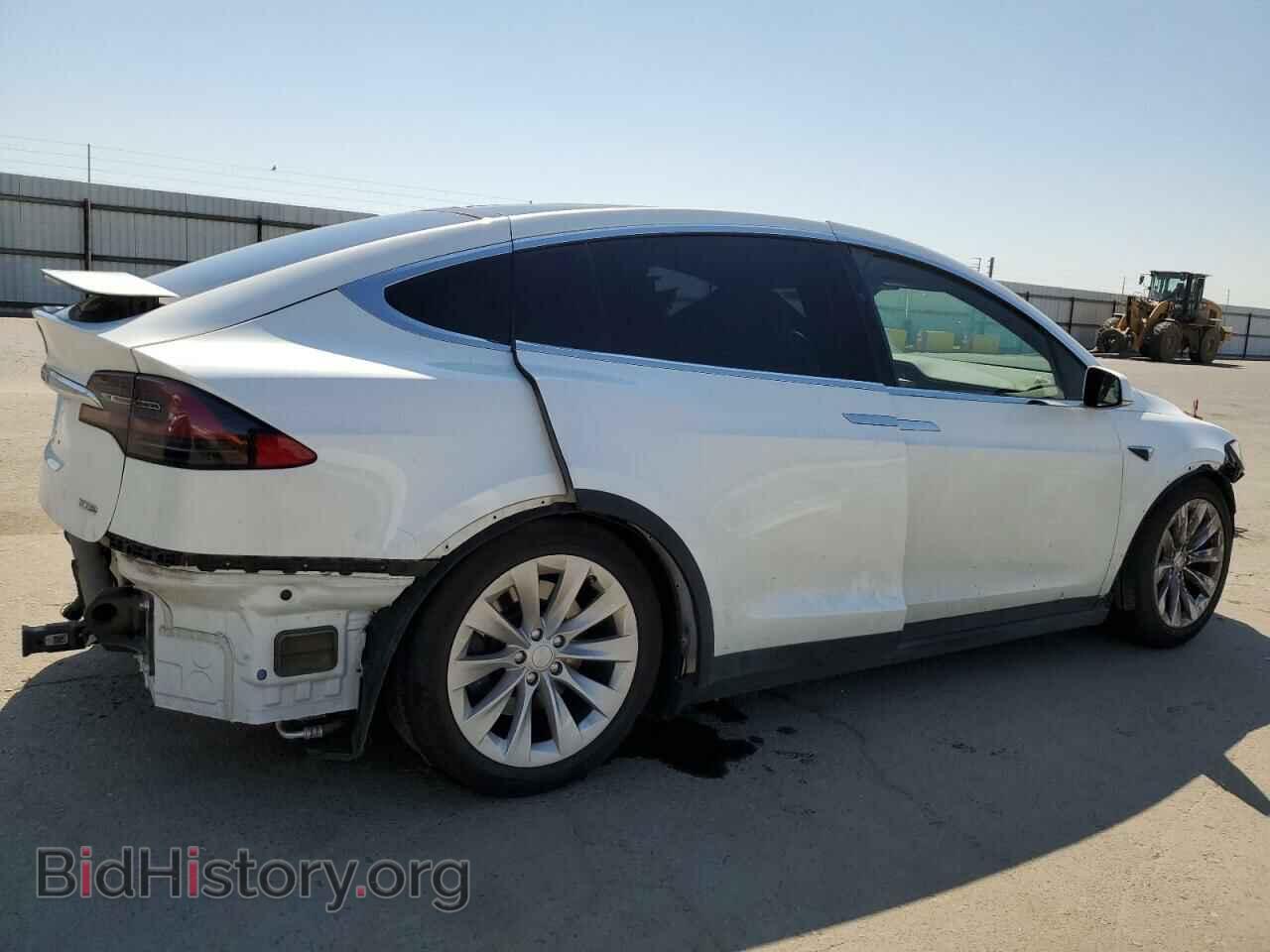 2018 TESLA MODEL X - VIN: 5YJXCBE21JF142811 - Photo 3