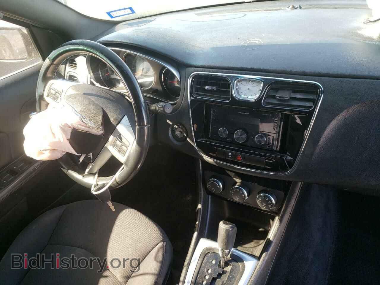 2013 CHRYSLER 200 - VIN: 1C3CCBBG8DN659788 - Фото 9