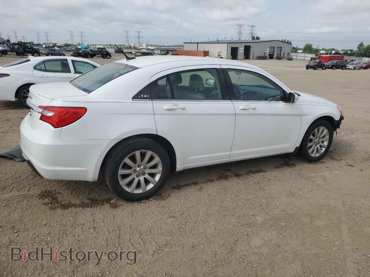 2011 CHRYSLER 200 - VIN: 1C3BC1FG3BN549664 - Фото 3