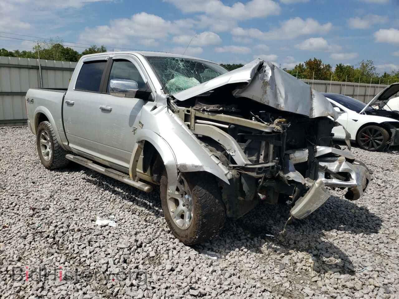 2017 RAM 1500 - VIN: 1C6RR7NT9HS773002 - Фото 4