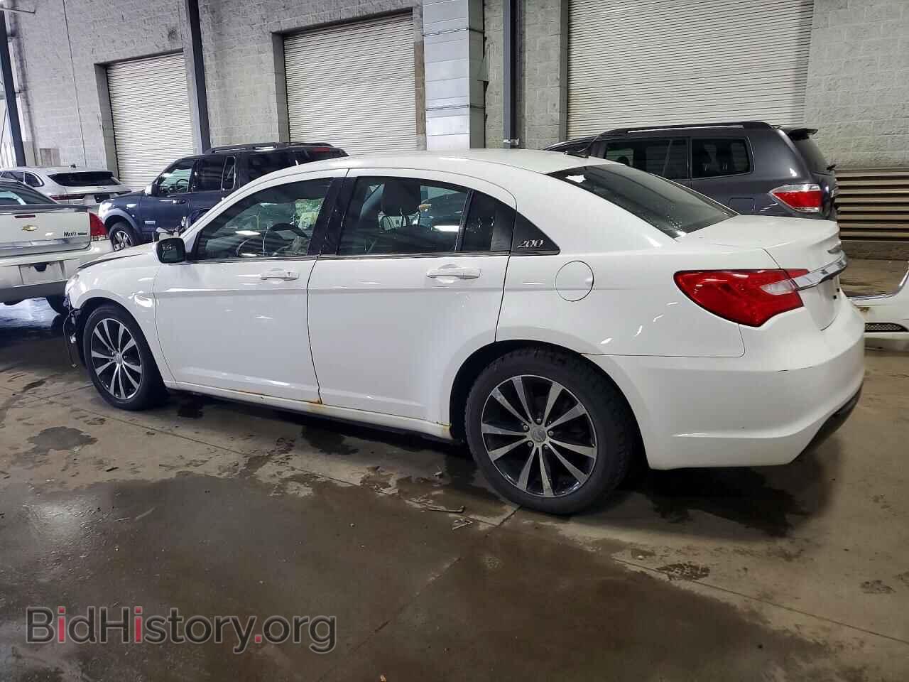 2013 CHRYSLER 200 - VIN: 1C3CCBCG4DN553501 - Photo 2