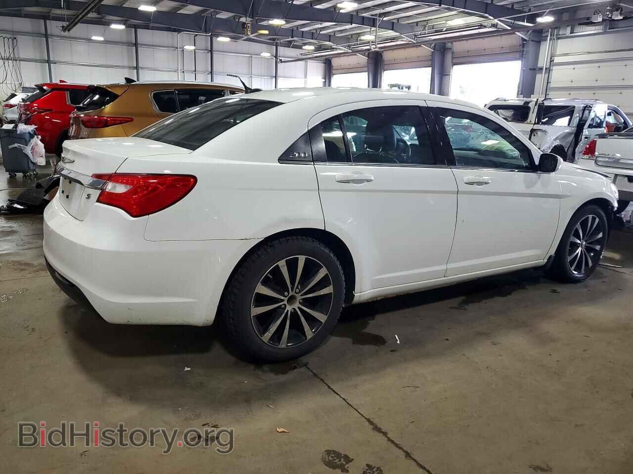 2013 CHRYSLER 200 - VIN: 1C3CCBCG4DN553501 - Photo 3