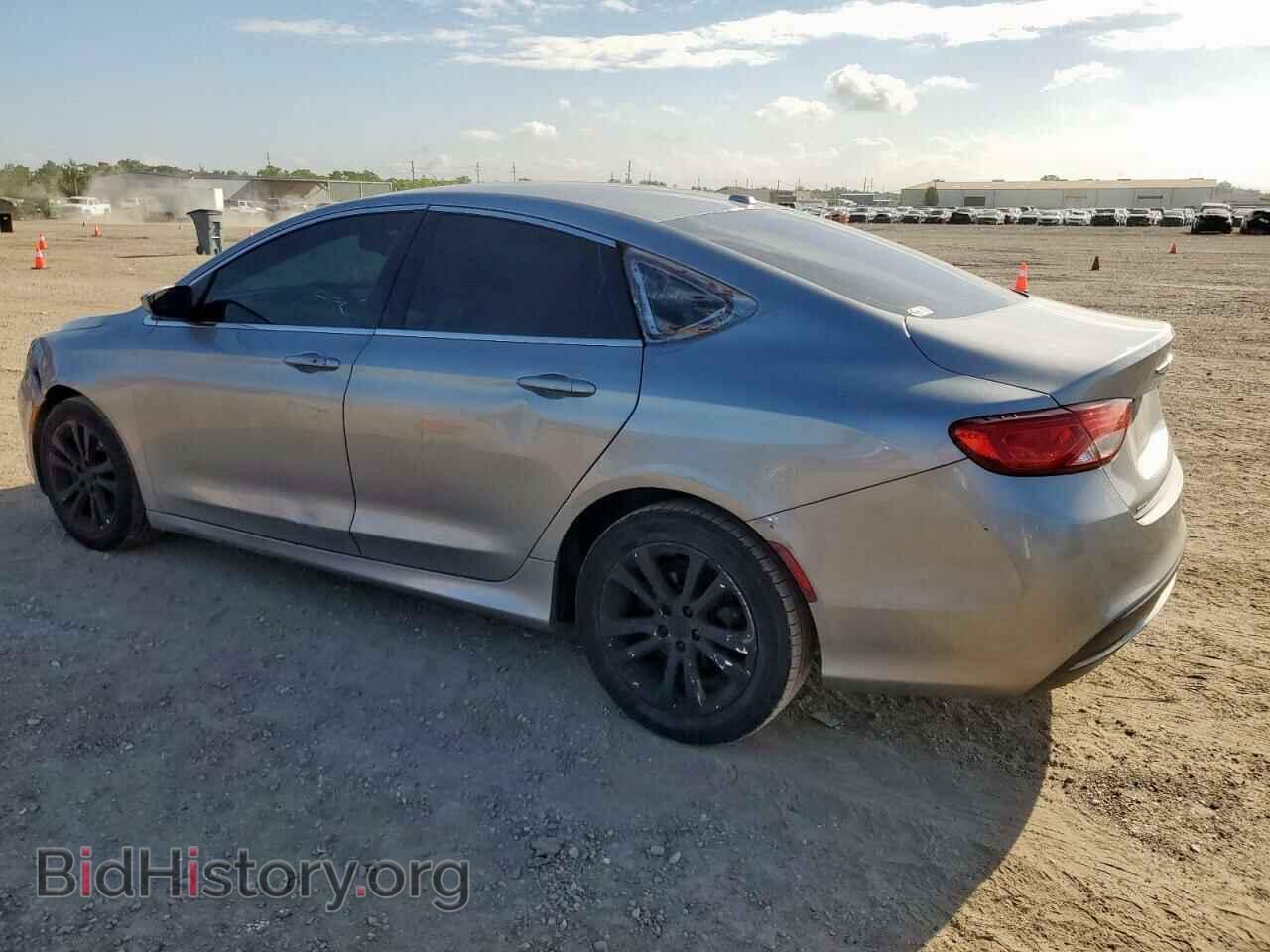 2015 CHRYSLER 200 - VIN: 1C3CCCAB0FN746194 - Фото 2