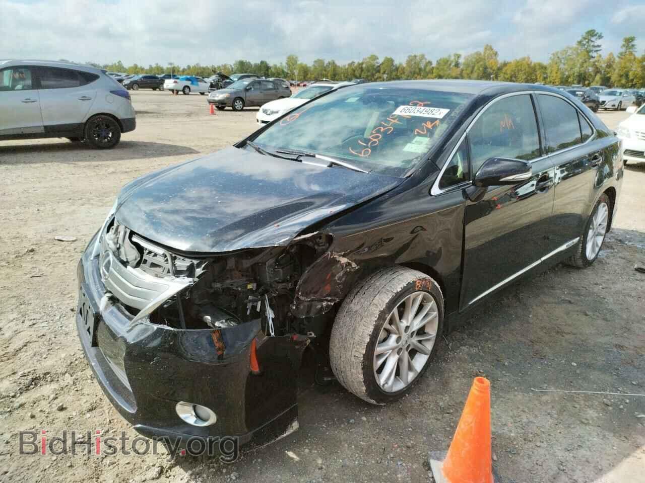 2010 LEXUS HS - VIN: JTHBB1BA0A2007436 - Фото 2