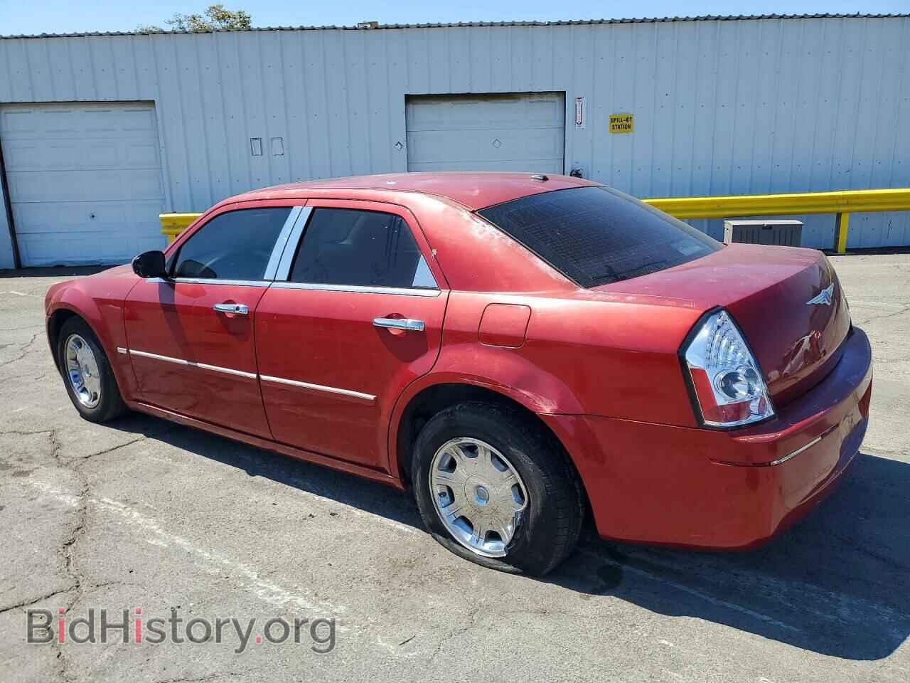 2007 CHRYSLER 300 - VIN: 2C3KA53G27H698293 - Фото 2