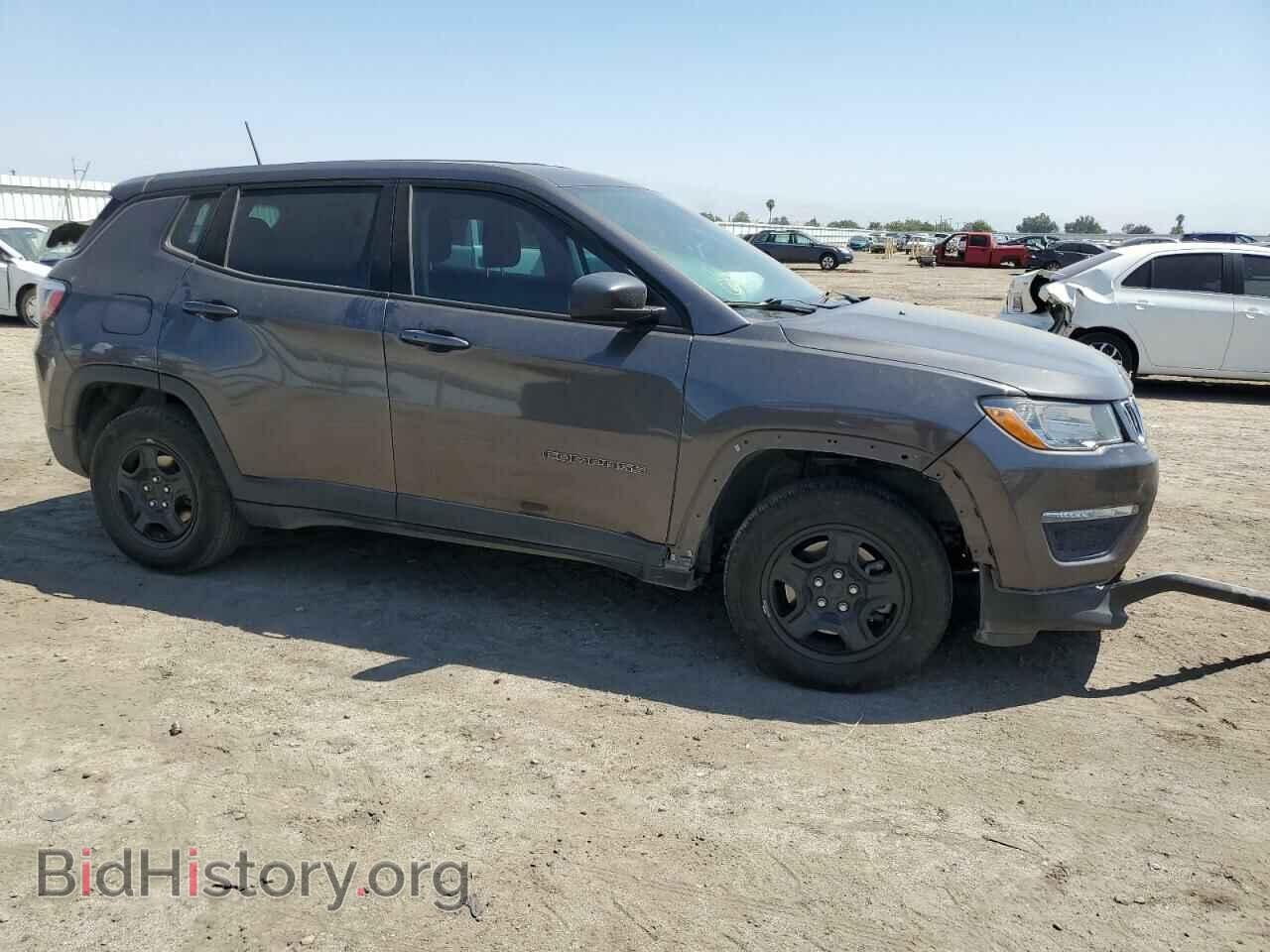 2018 JEEP COMPASS - VIN: 3C4NJCAB7JT233172 - Фото 4