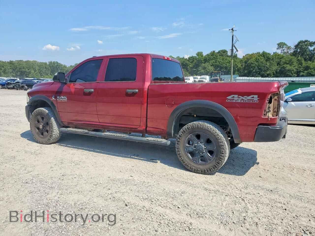 2018 RAM 2500 - VIN: 3C6UR5CL1JG380383 - Photo 2