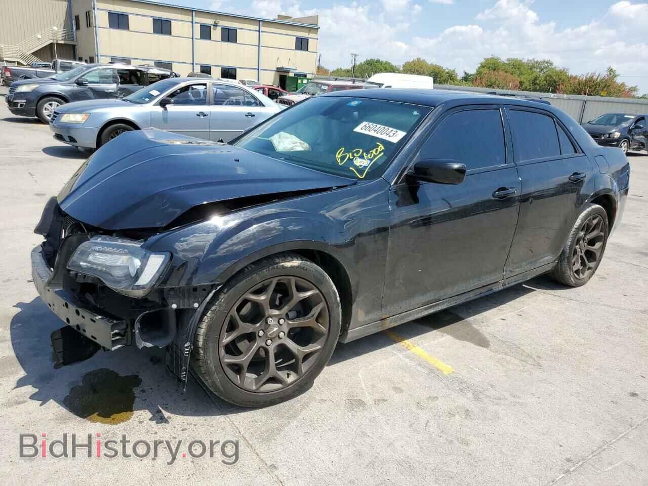 Фотография 2C3CCABG7GH282510 - CHRYSLER 300 2016