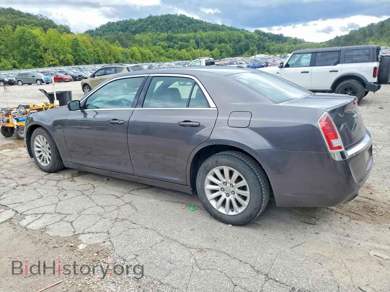 2014 CHRYSLER 300 - VIN: 2C3CCAAG9EH207595 - Photo 2