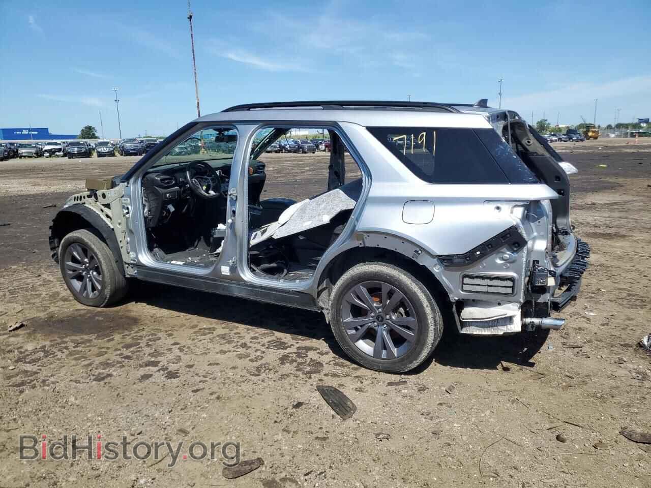 2022 FORD EXPLORER - VIN: 1FMSK8DH5NGC37191 - Фото 2