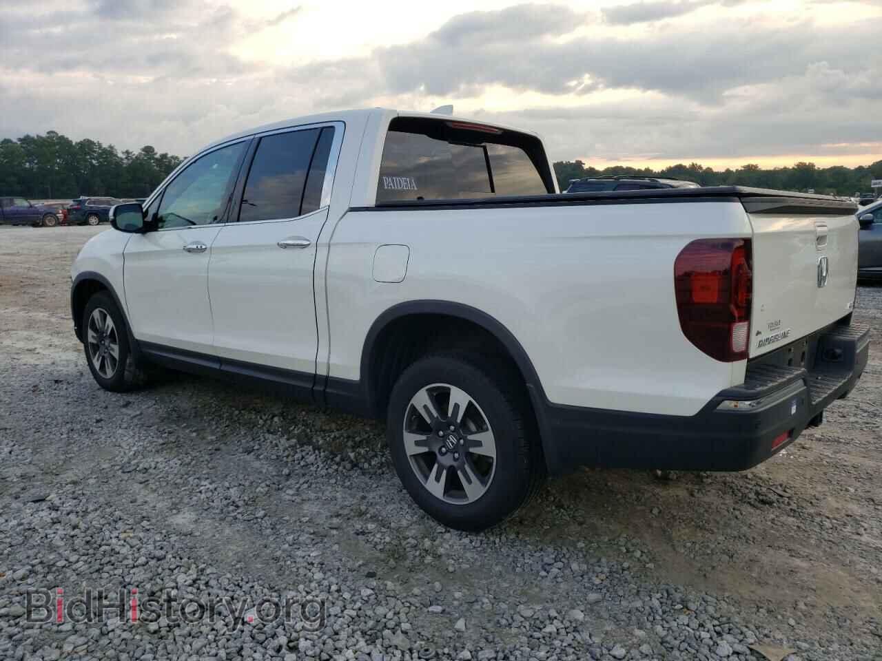 2019 HONDA RIDGELINE - VIN: 5FPYK3F75KB032487 - Фото 2