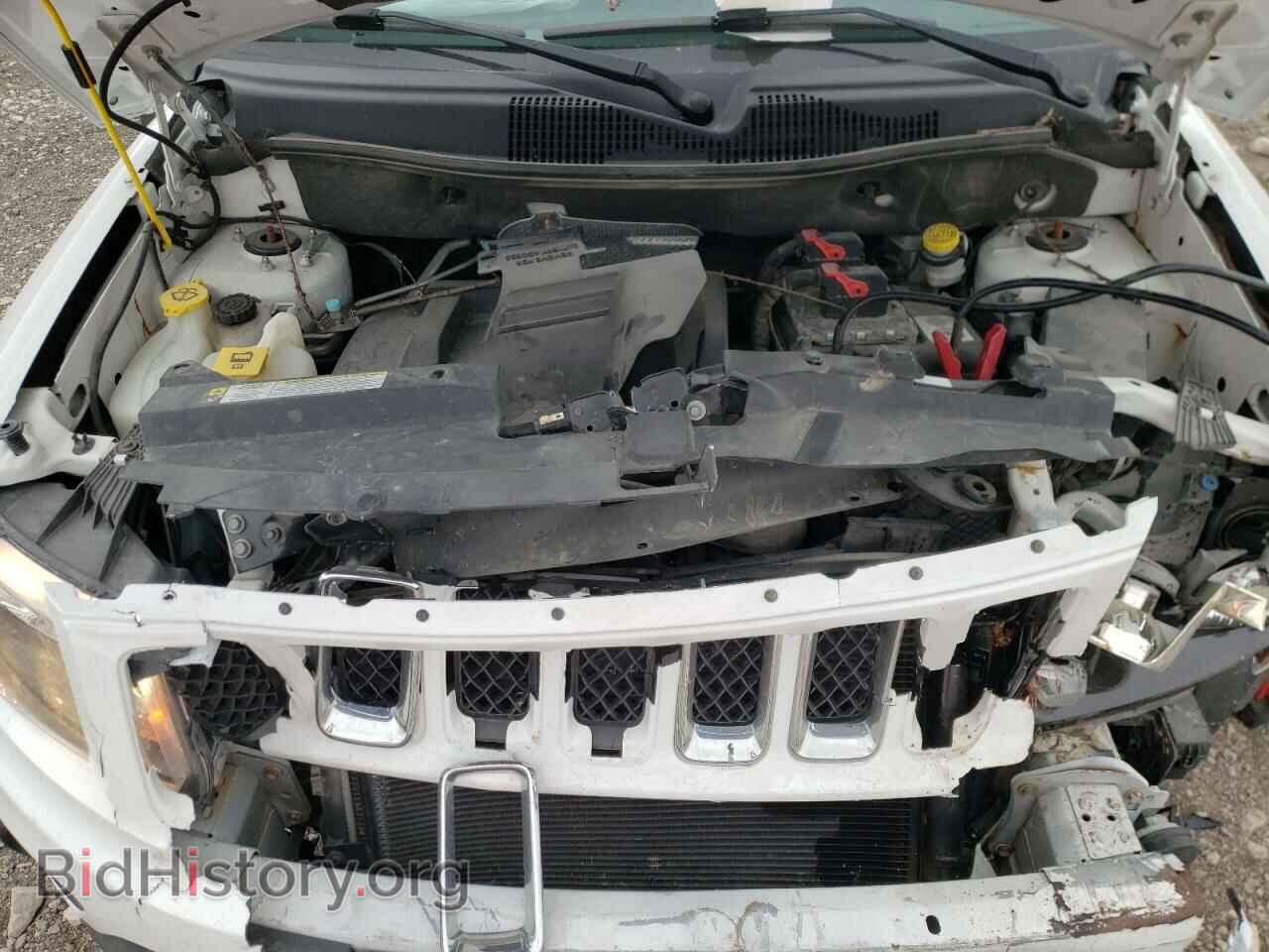 2014 JEEP COMPASS - VIN: 1C4NJDEB6ED622087 - Фото 2