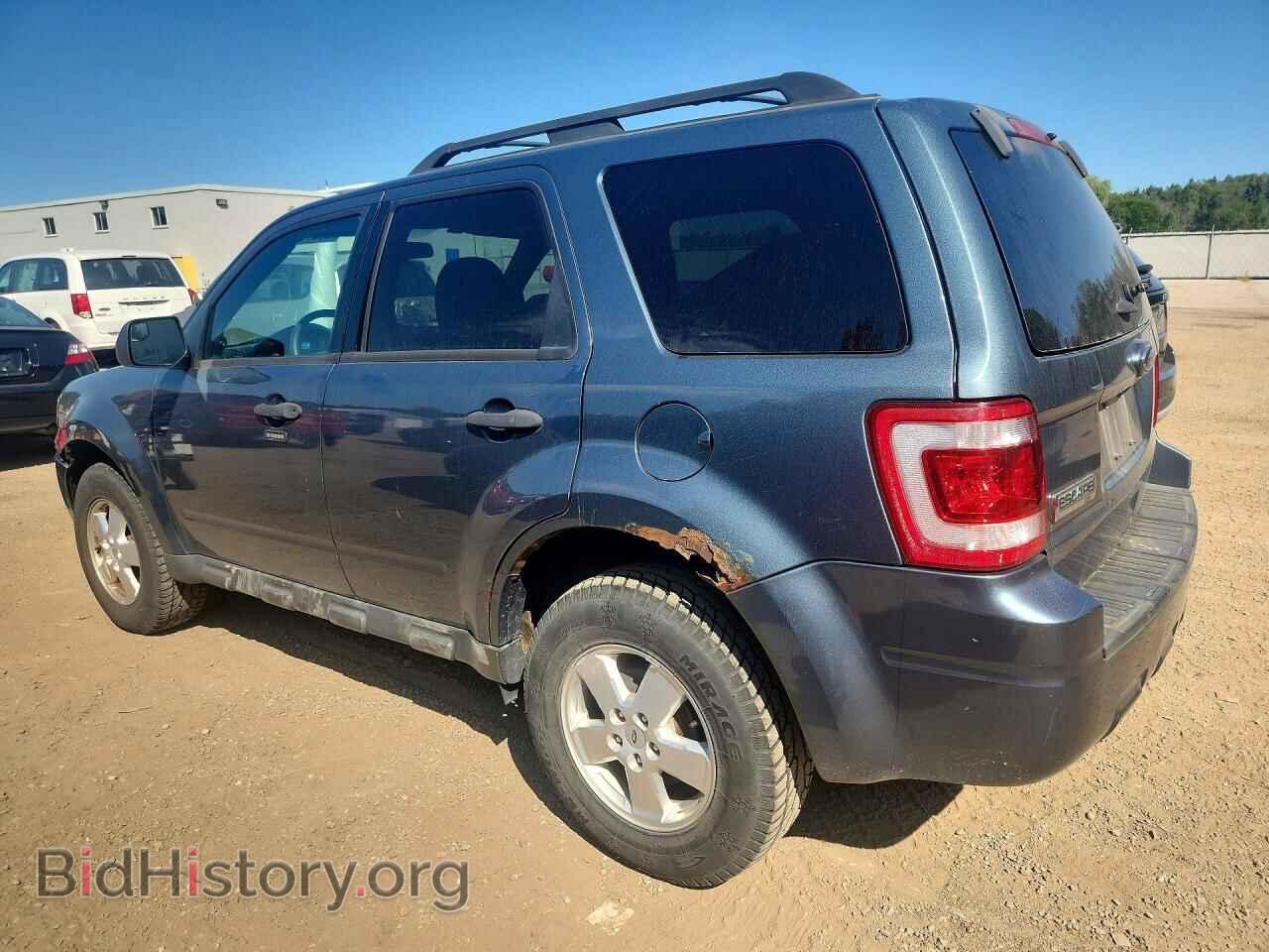 2011 FORD ESCAPE - VIN: 1FMCU0D72BKC33860 - Photo 2
